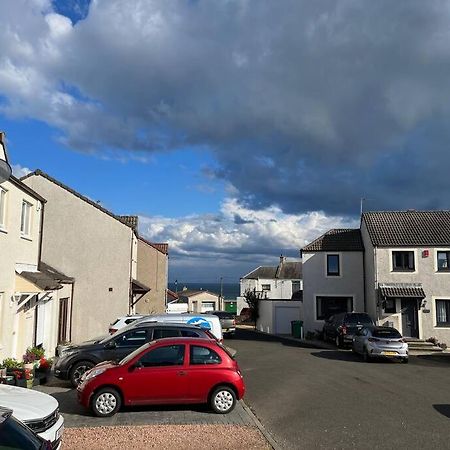 Fantastic Three Bedroom Property Cellardyke Bagian luar foto